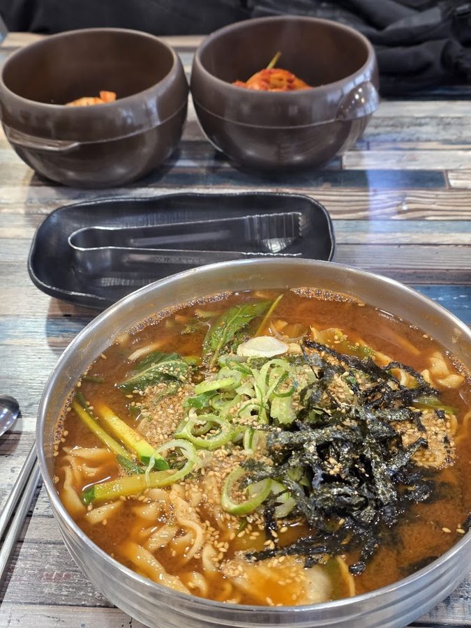 Seongsan Son Kalguksu