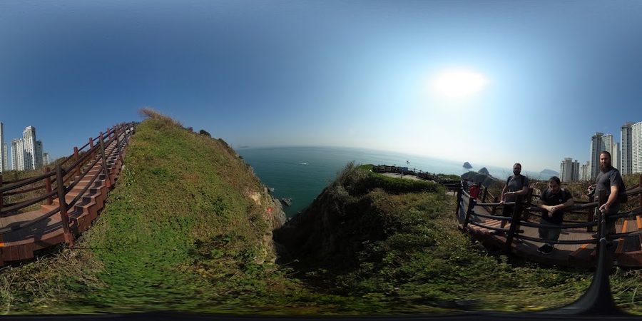 Haeparang-gil starting point (from Oryukdo to Igidae)