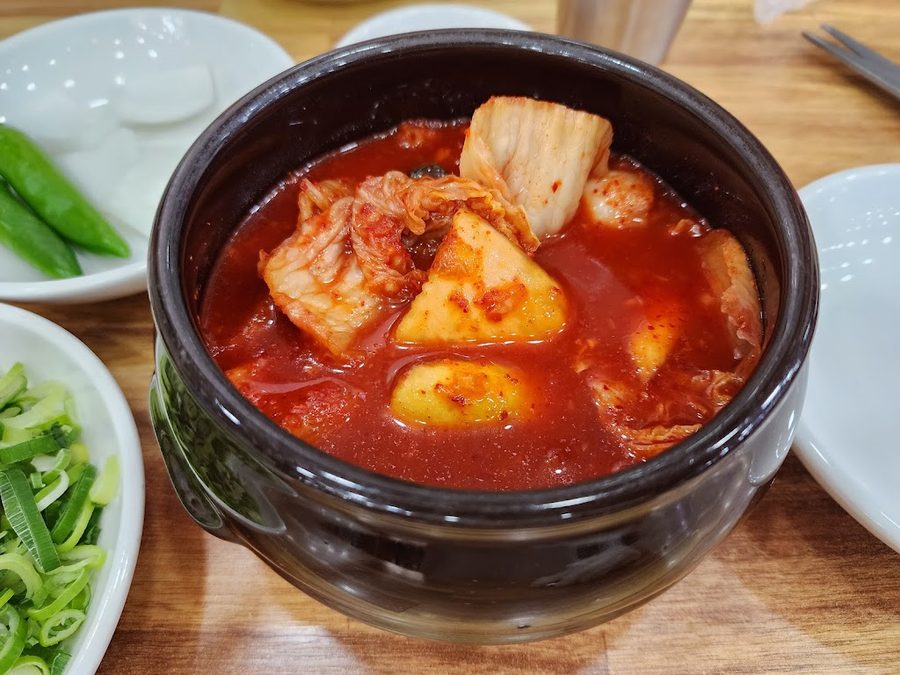 Seonnong Seolleongtang