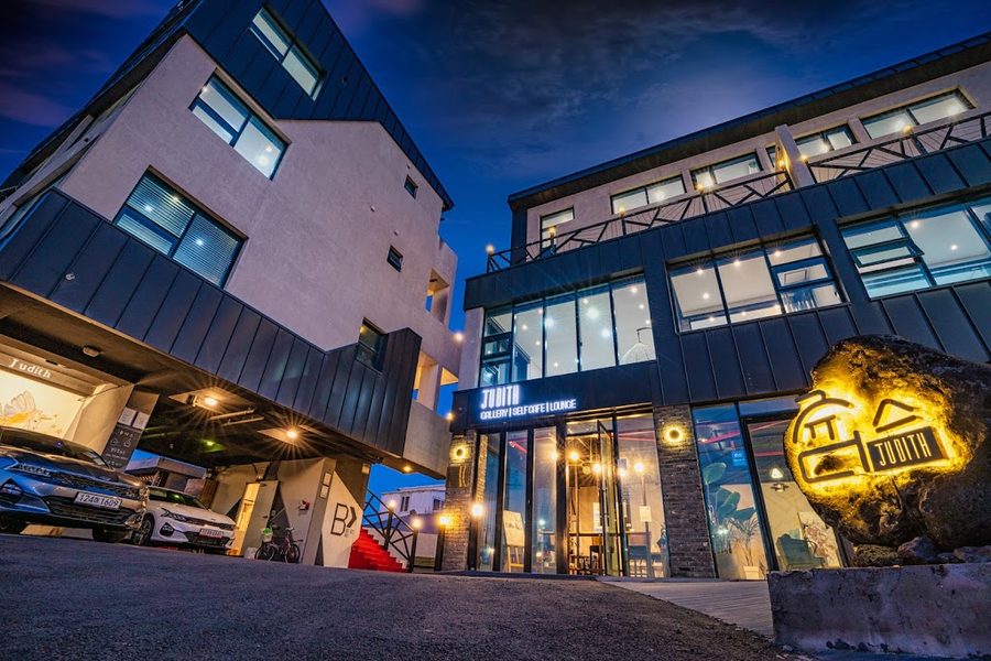 Iho MH Hotel