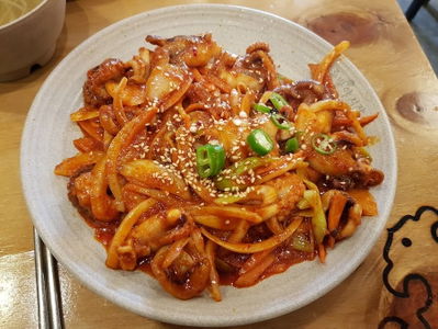 족발야시장 성신여대점