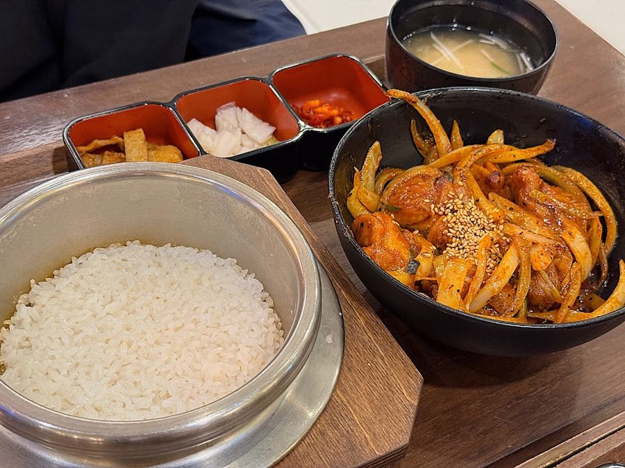 칠암만장 여의도 몰점