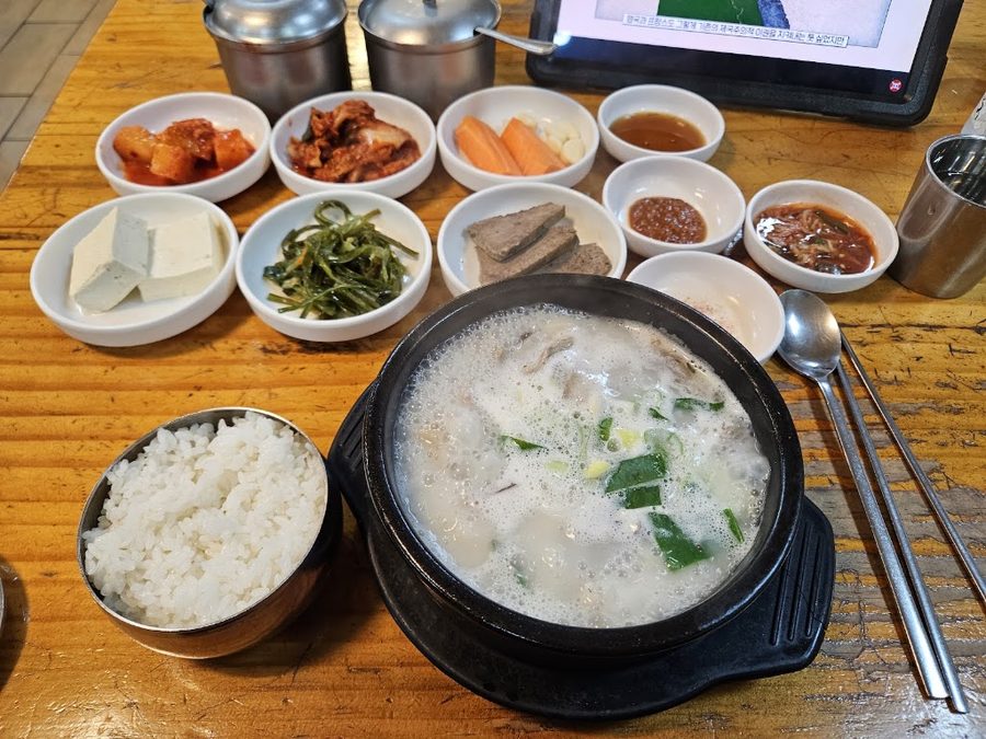 상암순대국두부마을 목동직영점