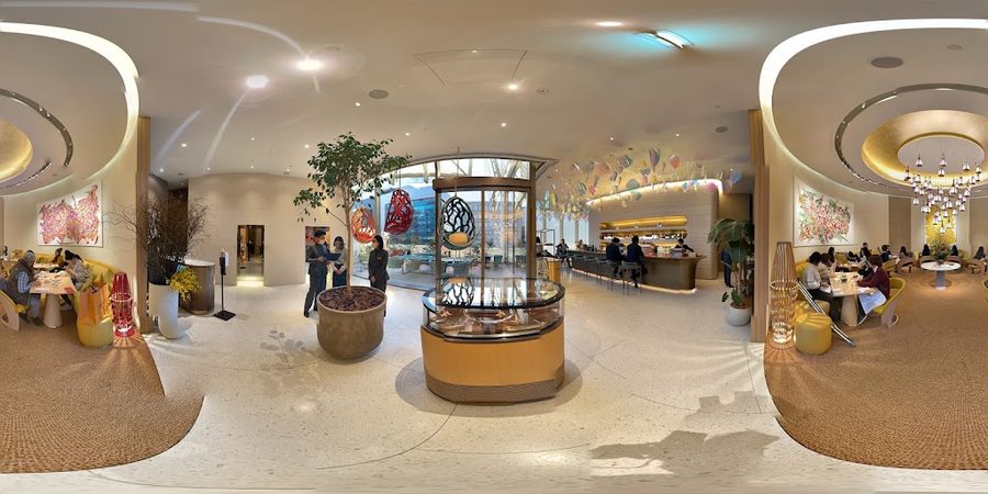 LE CAFE V