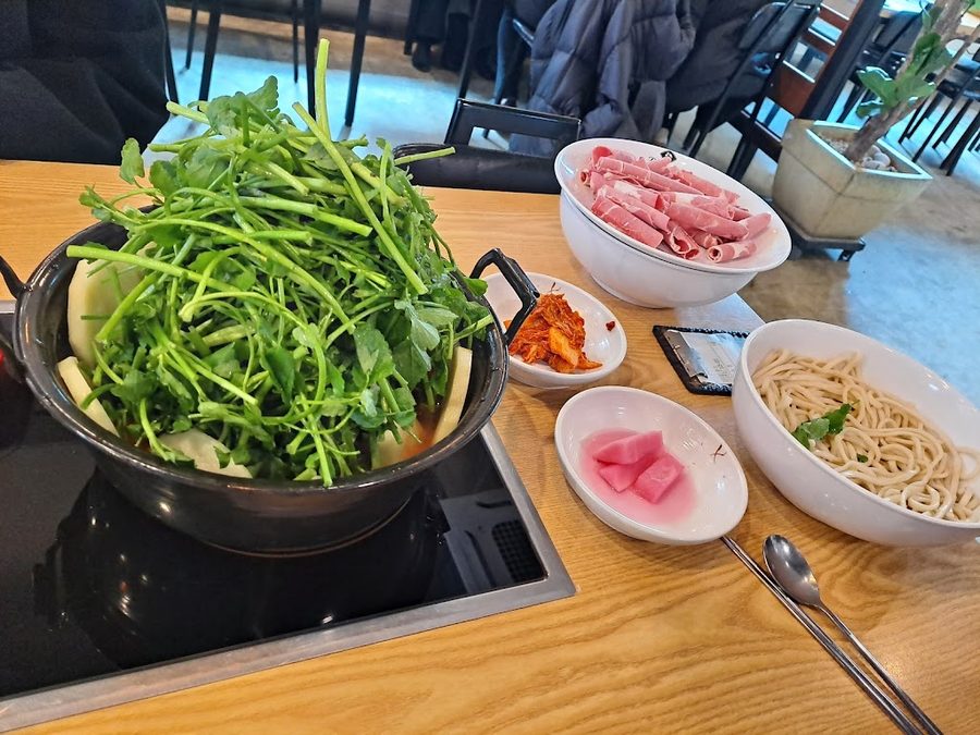 Deungchon Shabu Kalguksu Sin City Branch