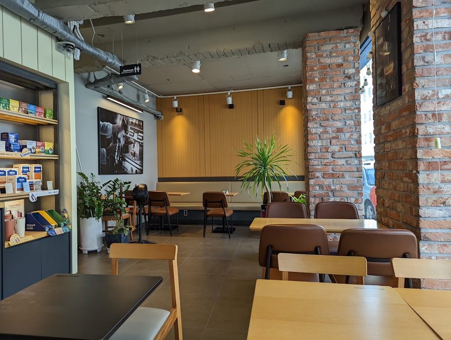 Ediya Coffee
