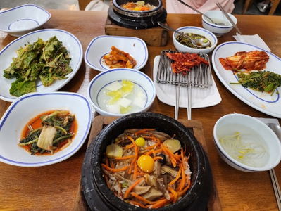 般若石鍋飯