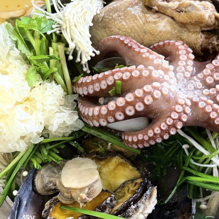 四兄妹鮑魚燉排骨&海鮮湯