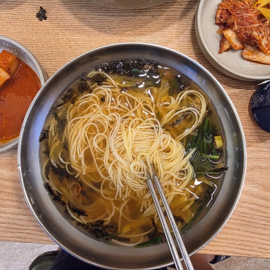 Gijang Myeolchi Guksu