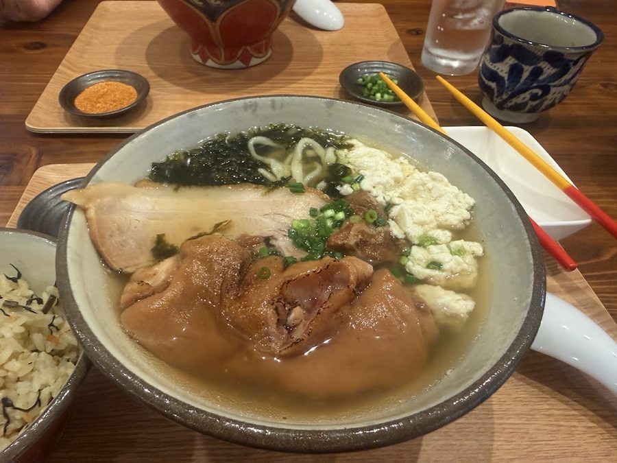 タイラ製麺所 那覇サンライズ通り店