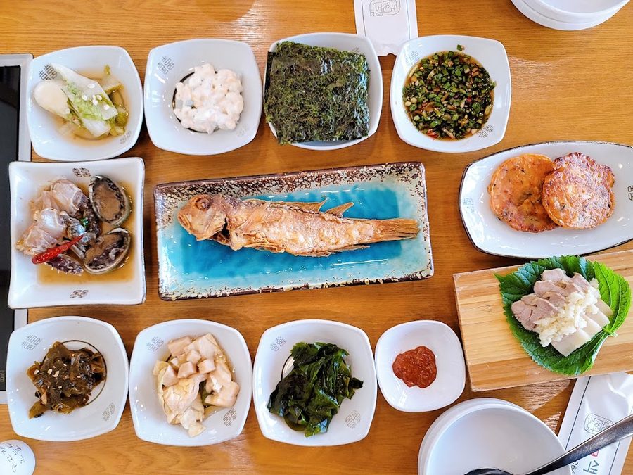 Jungmun Saekdal Whole Cutlassfish Restaurant