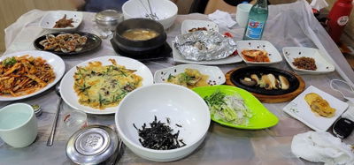 Dr. Lee Sashimi Restaurant