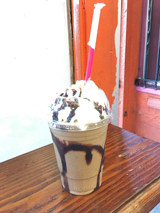 J & F Ice Cream Shop