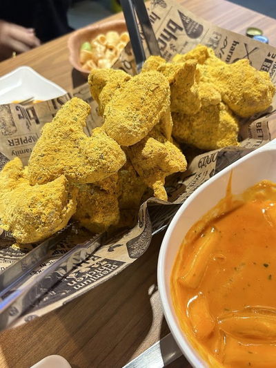 BHC Chicken Gongdeok Branch