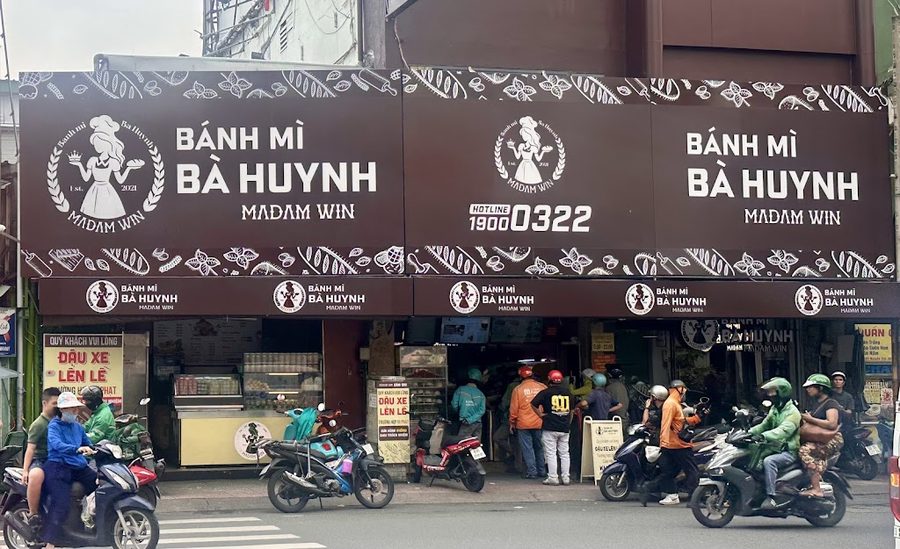 Bánh Mì Bà Huynh (Madam Win)