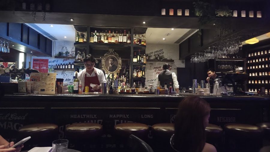 Boticario Bar & Grill