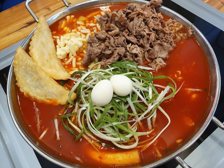 Cheongnyeon Dabang Sinchon Branch