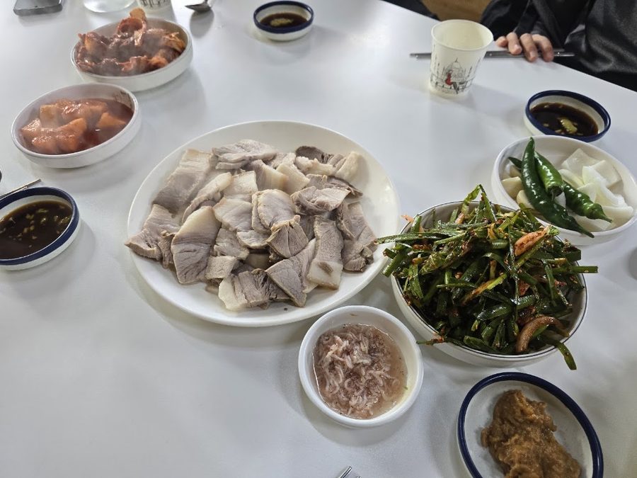 7080 Dwaeji Gukbap