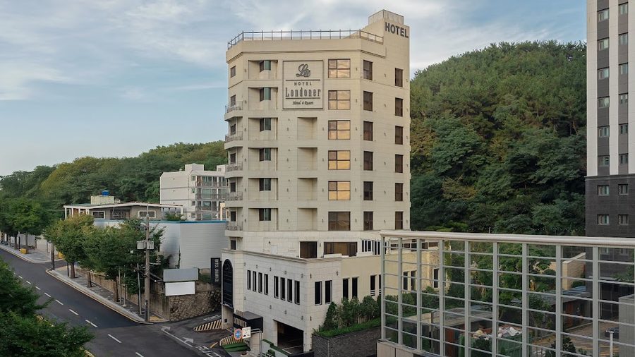 AG405 Hotel