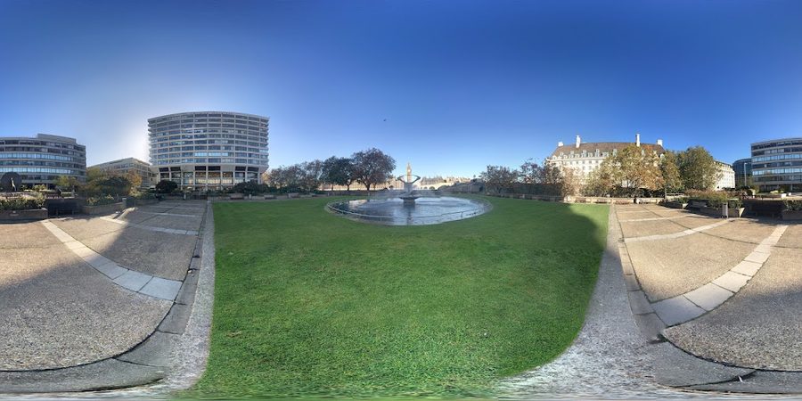 Fountain of St Thomas Gardens