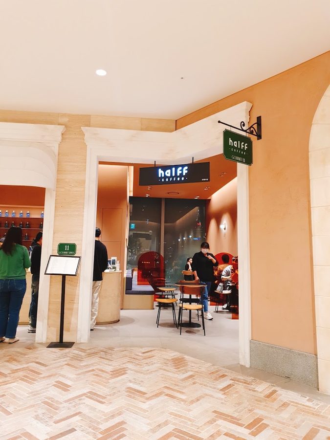 Half Coffee Daejeon Shinsegae