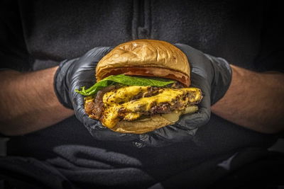 マッドバーガー