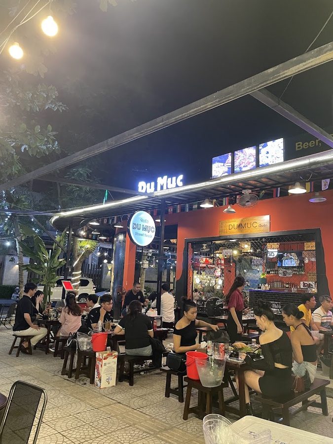 Du Mục