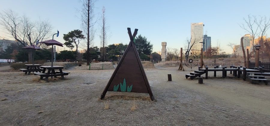 Jeongbu Daejeon Government Complex Forest Park B
