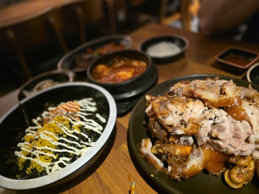 The Delicious Jokbal Bossam Nowon Branch