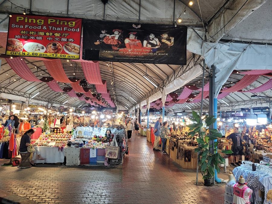 Night Bazaar Place Chiang Mai