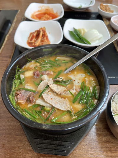 Mongsil Jongga Dwaeji Gukbap