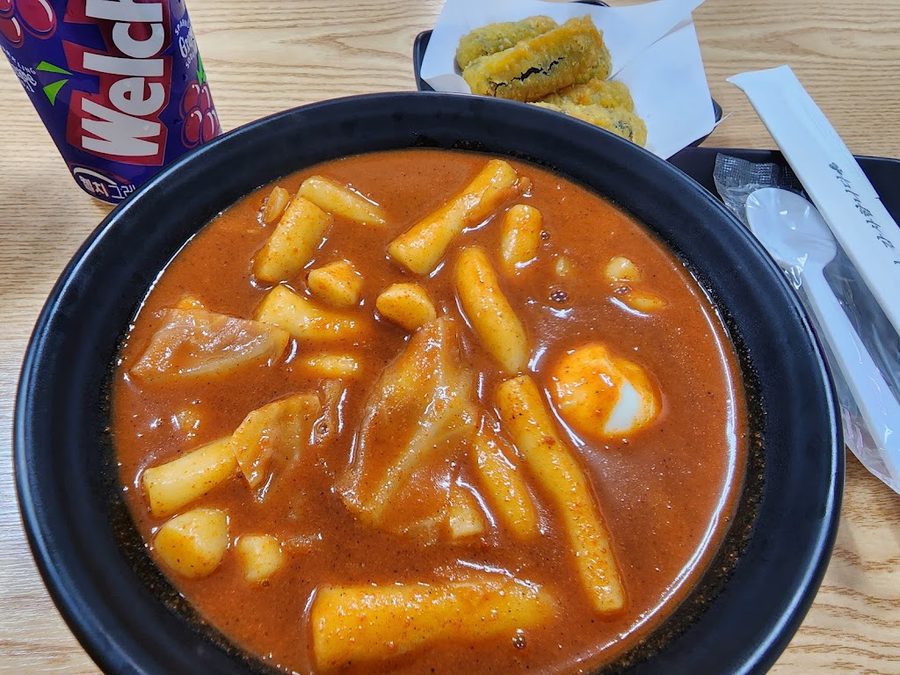 Sincheon Halmae Tteokbokki