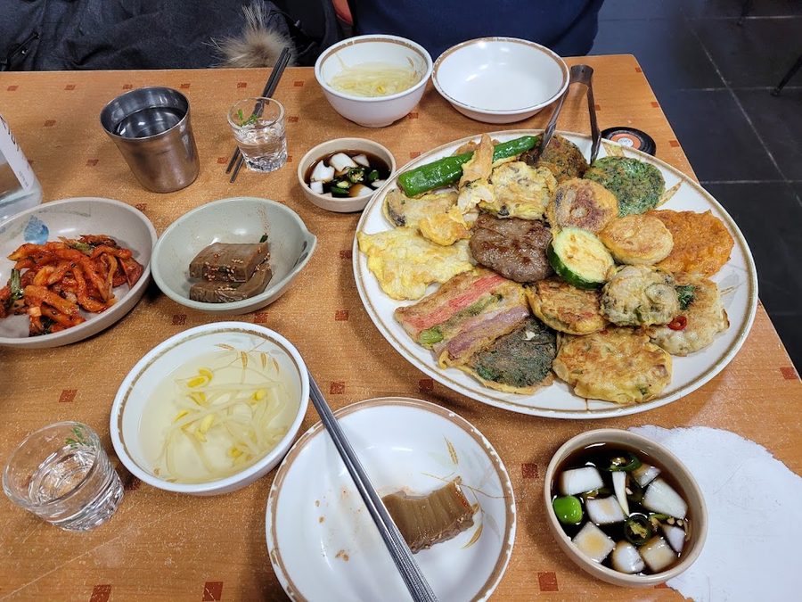 Wonjo Mapo Halmeoni Bindaetteok