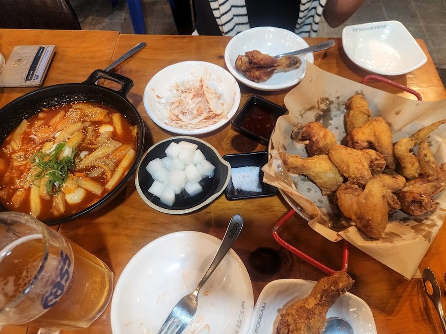 Bodram Chicken Dongyeouido Branch