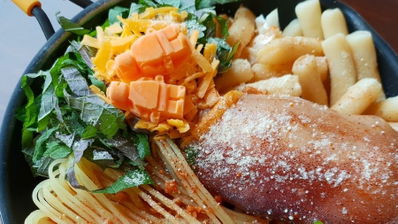 Yeonhwa Kitchen