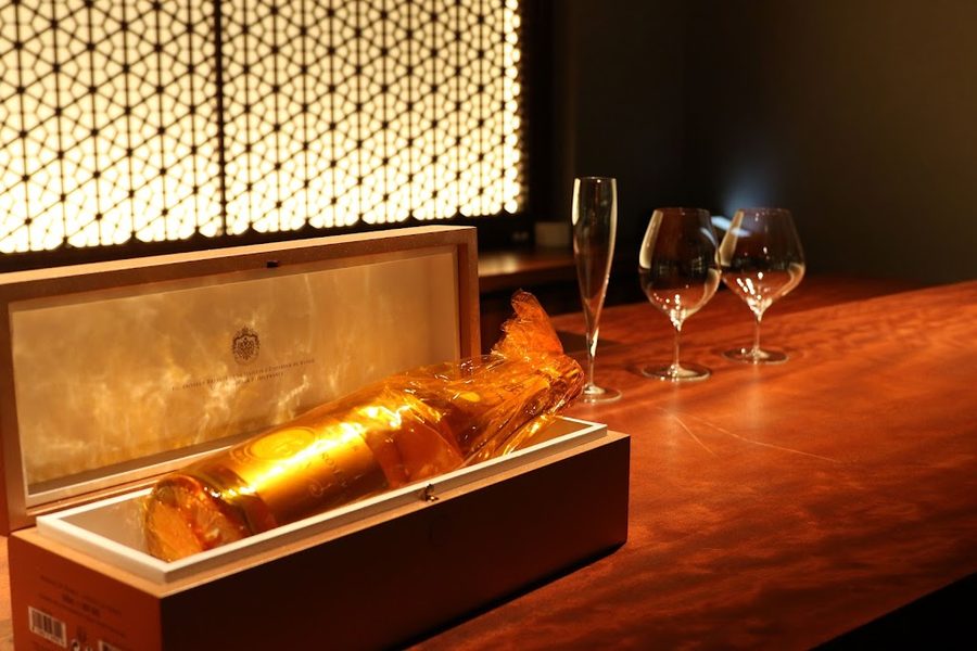 オイスター&ワインバー ジダ大阪北新地|Oyster & Wine bar Jida Osaka Kitashinchi