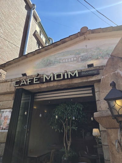 Cafe Moim