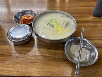 Bukchon Son-mandu Dumpling Dongdaemun