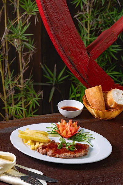 Truc Lam Vien Cafe & Restaurant