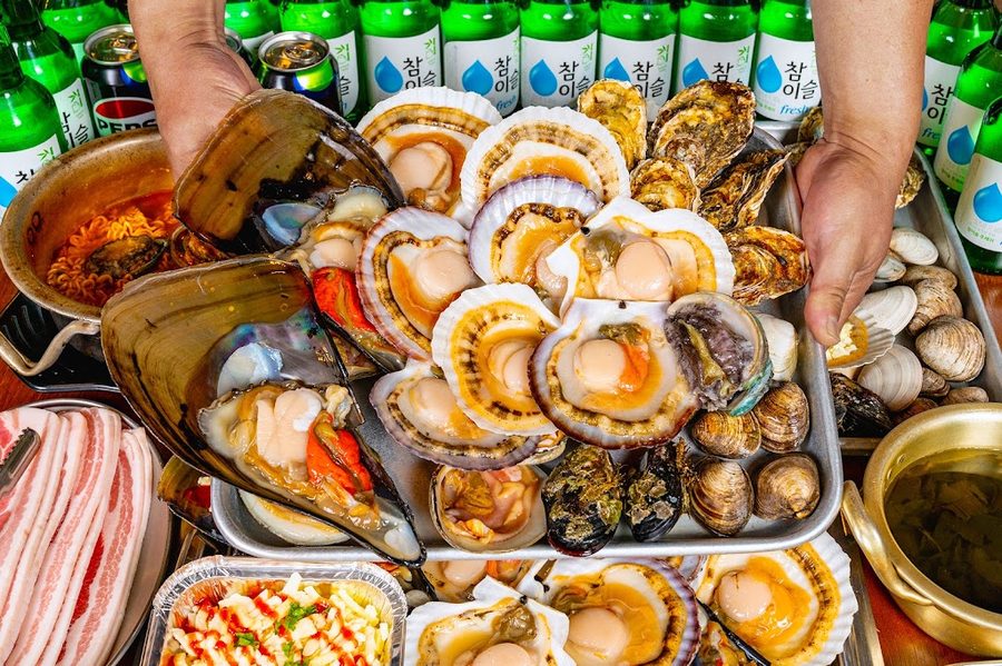 Sokcho Clam Village