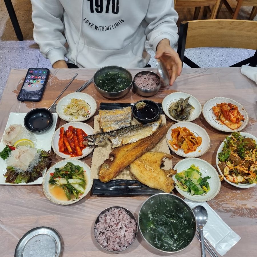 Busan Matjip Saengseongui Jangeotang