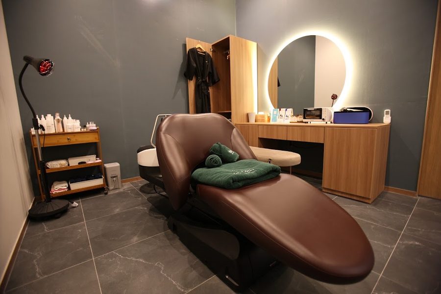 Haesol Scalp Clinic Lotte Department Store Gwangbok Branch