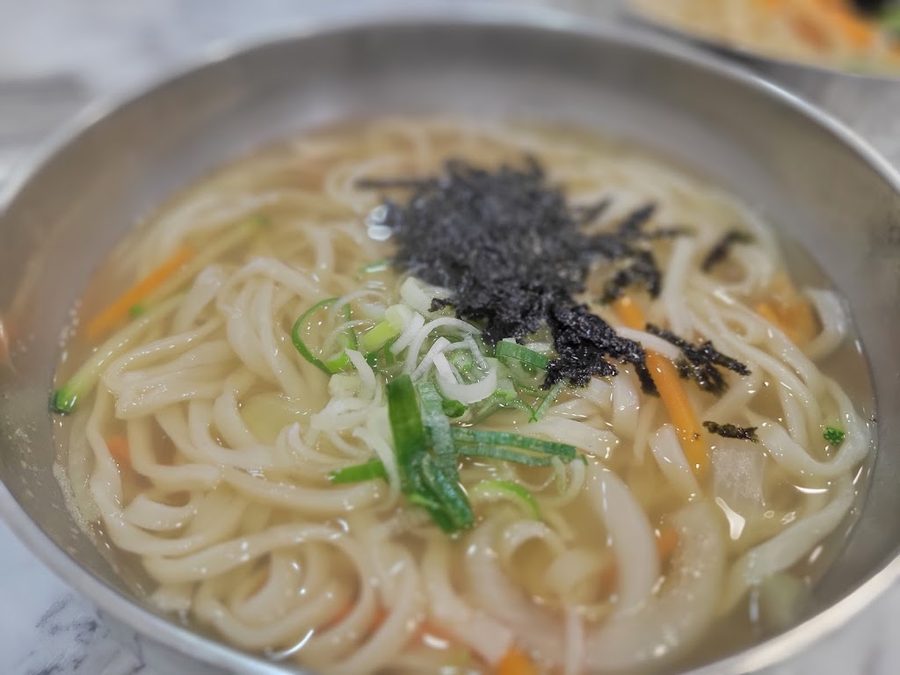 Bukchon Son Mandu Lotte Mall Eunpyeong Branch