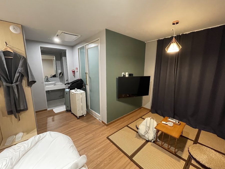 Shinchon Mayven Hotel