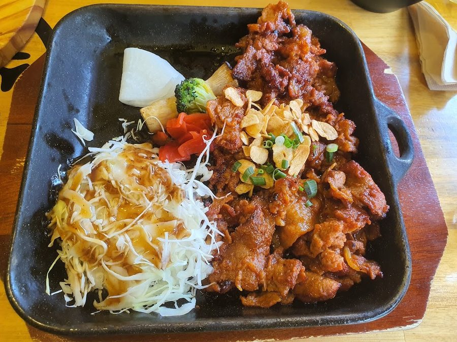 Momos Steak