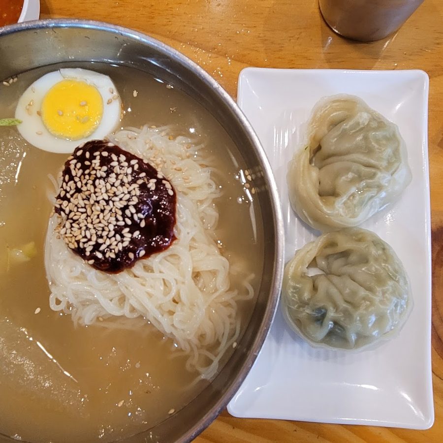 부산아지매국밥 방이점