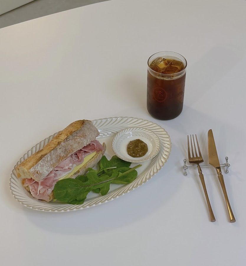 Cafe Delfini
