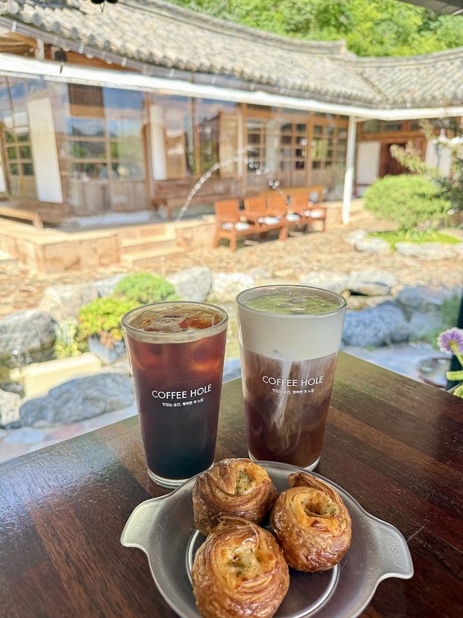 Coffee Hole