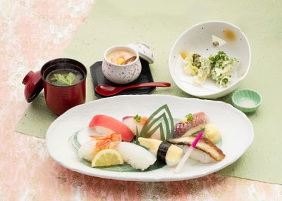 Sushi-dokoro Otowa