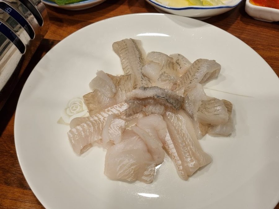 Sinpo Port Raw Fish Restaurant Cheonan Baekseok Branch